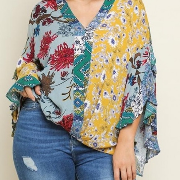Umgee Tops - Women's Top Hobo Multi-Floral V-Neck Rayon